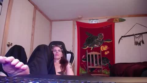 Snapshot of sexycoloradolovers chatting on 12-21-25, 05:58 Austin and Megan online show from 12-21-25, 05:58