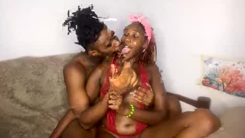 Snapshot of sexyculture chatting on 03-07-25, 06:33 Culture and Kinky online show from 03-07-25, 06:33