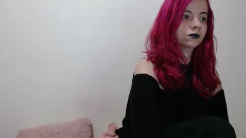 Snapshot of sexydemonangel chatting on 04-29-26, 11:14 sexydemonangel online show from 04-29-26, 11:14
