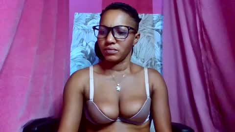 sexydoll32 online show from 08-04-26, 10:01