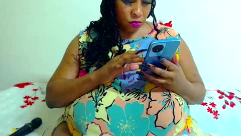 sexyebonylove89 online show from 01-08-25, 11:52