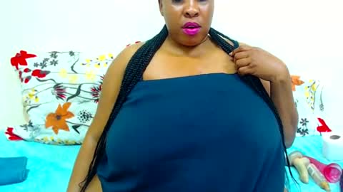 sexyebonylove89 online show from 02-15-25, 07:17
