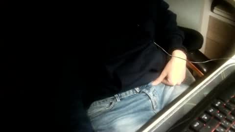 Snapshot of sexyenigmatic chatting on 05-04-26, 04:58 sexyenigmatic online show from 05-04-26, 04:58