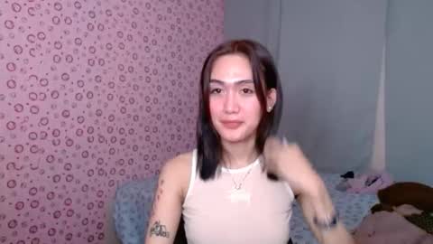 Snapshot of sexyfionaforu_ chatting on 09-18-25, 05:04 Fiona online show from 09-18-25, 05:04