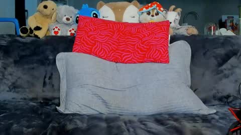 Ari online show from 04-15-26, 04:30