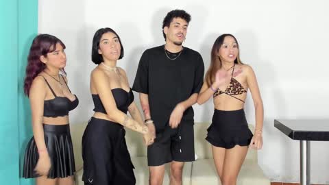 Snapshot of sexygirls_oncb chatting on 12-05-24, 07:49 black hair GIORGIA -- redhair RILEY -brown hair APRIL online show from 12-05-24, 07:49