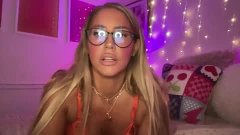 Ashley Love online show from 04-03-26, 07:50