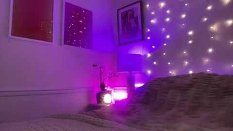 Snapshot of sexygoodvibebabe69 chatting on 06-24-26, 08:02 Ashley Love online show from 06-24-26, 08:02