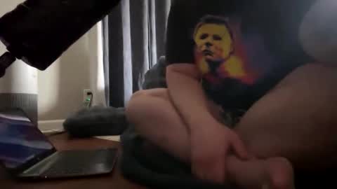 Snapshot of sexyguylol69 chatting on 11-19-25, 05:13 sexycouple69 online show from 11-19-25, 05:13