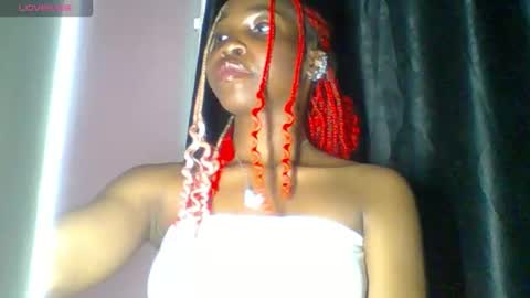 Hailey online show from 09-30-25, 02:33