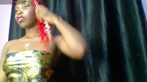 Hailey online show from 10-07-25, 07:00