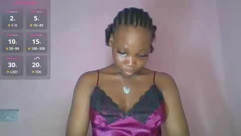 Hailey online show from 10-28-25, 09:24