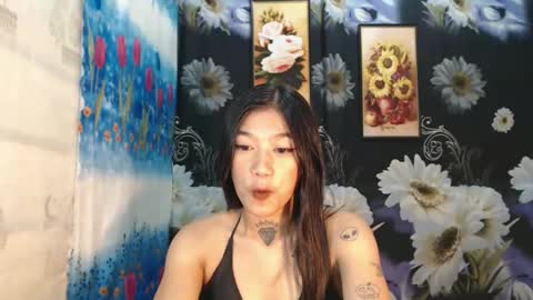 Snapshot of sexyhotjelian chatting on 03-06-25, 09:58 jelian online show from 03-06-25, 09:58