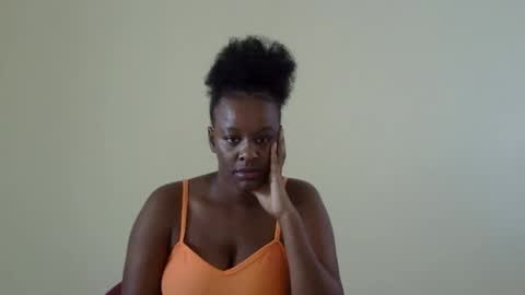 Snapshot of sexyjiana chatting on 09-16-25, 01:01 sexyjiana online show from 09-16-25, 01:01