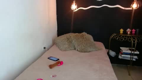 Kata sexy online show from 12-20-24, 12:52