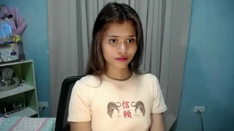 Snapshot of sexylady_pinayx chatting on 09-27-25, 03:00 Call me Bea  online show from 09-27-25, 03:00