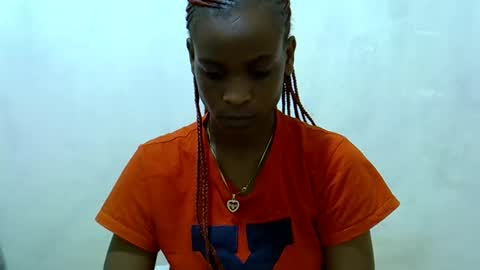 Snapshot of sexyliah chatting on 09-30-25, 02:11 sexy liah online show from 09-30-25, 02:11