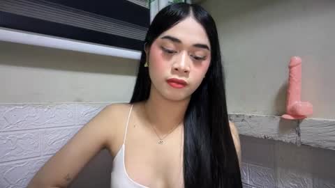 sexylovekai online show from 10-24-25, 03:52