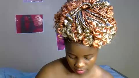 sexylucy33 online show from 04-18-26, 12:47