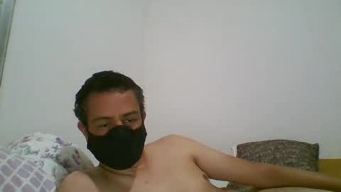 Snapshot of sexymachine069 chatting on 10-25-25, 09:17 Homer009 online show from 10-25-25, 09:17