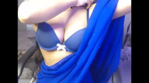 Snapshot of sexymihika chatting on 03-06-26, 04:53 sexymihika online show from 03-06-26, 04:53