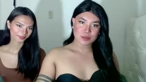 Snapshot of sexymika_xoxo chatting on 10-18-25, 07:31 Mika online show from 10-18-25, 07:31