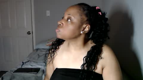 SexyMona online show from 10-24-25, 03:47