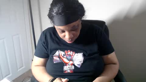 SexyMona online show from 05-23-26, 01:59
