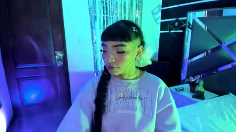 N A F online show from 10-23-25, 08:18