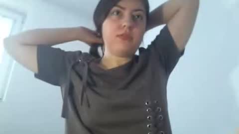 Snapshot of sexynyu18 chatting on 10-14-25, 10:05 Alex online show from 10-14-25, 10:05