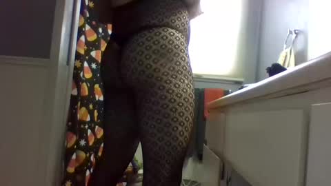 sexypluvin online show from 10-26-25, 03:40