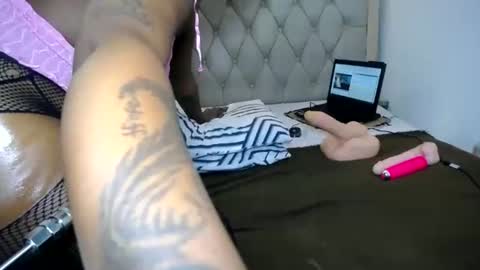 Snapshot of sexypum3 chatting on 06-30-26, 07:31 naughty slut online show from 06-30-26, 07:31
