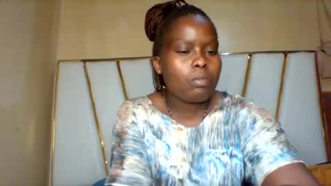 Snapshot of sexypussy983 chatting on 07-30-26, 07:07 Micky online show from 07-30-26, 07:07