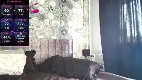 SexyQueenNina online show from 03-28-26, 08:36