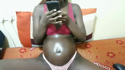 Snapshot of sexyranny chatting on 09-14-25, 08:35 ranny online show from 09-14-25, 08:35