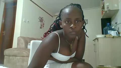 Snapshot of sexyreddebony chatting on 01-04-25, 06:40 sexyreddebony online show from 01-04-25, 06:40