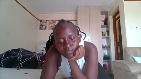 Snapshot of sexyreddebony chatting on 01-16-25, 12:53 sexyreddebony online show from 01-16-25, 12:53