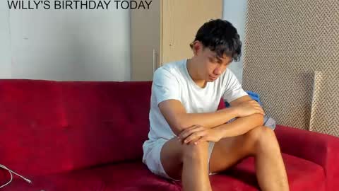 Snapshot of sexys_boys18 chatting on 04-27-26, 07:56 MATIAS-18 THIAHO -18 MAX-19 NICOKALY-19 CAIN-19 MOD ESTEBAN online show from 04-27-26, 07:56
