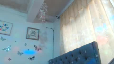 Venus Independent Model online show from 02-05-25, 04:58