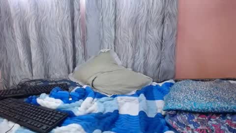 Snapshot of sexysarp chatting on 06-18-26, 08:03 sasha online show from 06-18-26, 08:03
