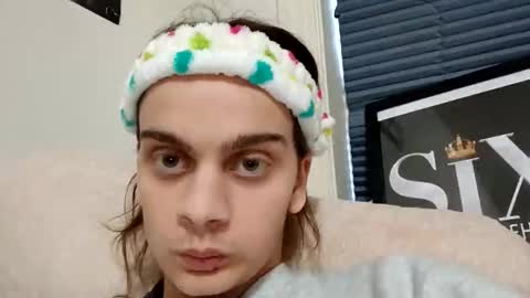 sexyshayla_twink online show from 12-04-25, 08:17