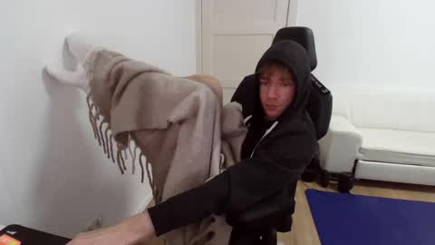 Snapshot of sexyslutboy36 chatting on 01-11-26, 12:10 urPersonalToyboy420 online show from 01-11-26, 12:10