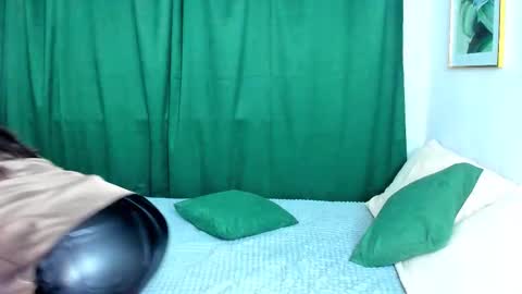 Snapshot of sexyteachher chatting on 10-08-25, 02:31 sexyteachher online show from 10-08-25, 02:31