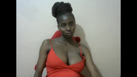 Snapshot of sexytinyy chatting on 05-26-26, 09:11 maria online show from 05-26-26, 09:11