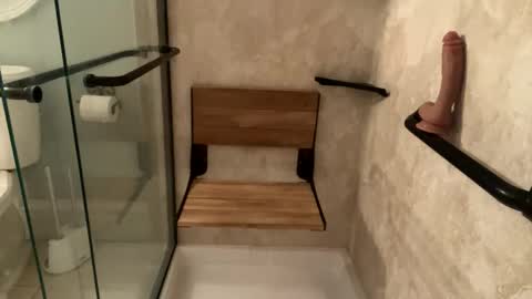 Smooth bi guy online show from 03-06-26, 07:05