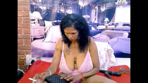 Snapshot of sexyva4u2luv chatting on 04-27-26, 10:02 sexyva4u2luv online show from 04-27-26, 10:02