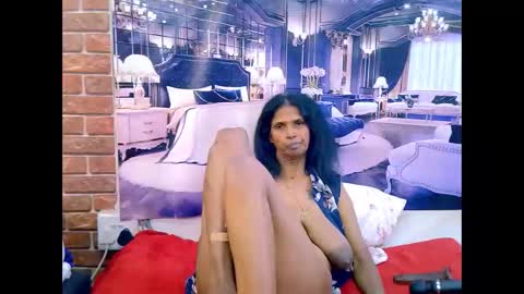 Snapshot of sexyva4u2luv chatting on 05-02-26, 09:25 sexyva4u2luv online show from 05-02-26, 09:25