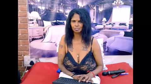 Snapshot of sexyva4u2luv chatting on 05-12-26, 06:49 sexyva4u2luv online show from 05-12-26, 06:49