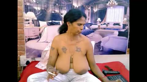 Snapshot of sexyva4u2luv chatting on 05-16-26, 08:22 sexyva4u2luv online show from 05-16-26, 08:22