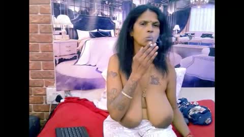 Snapshot of sexyva4u2luv chatting on 05-17-26, 10:44 sexyva4u2luv online show from 05-17-26, 10:44